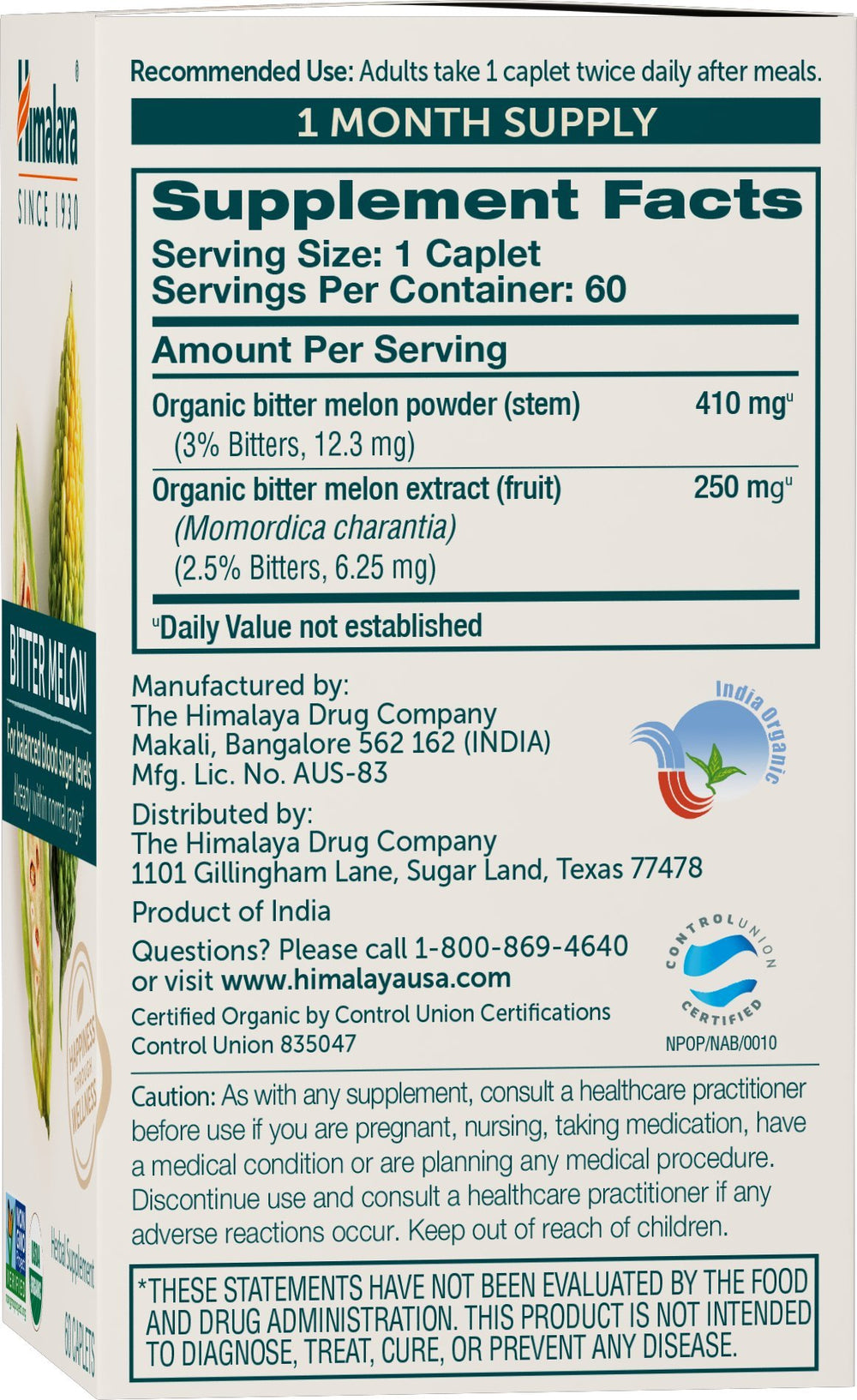 Himalaya polvo de melón amargo en cuchara, visualiza textura y pureza del ingrediente