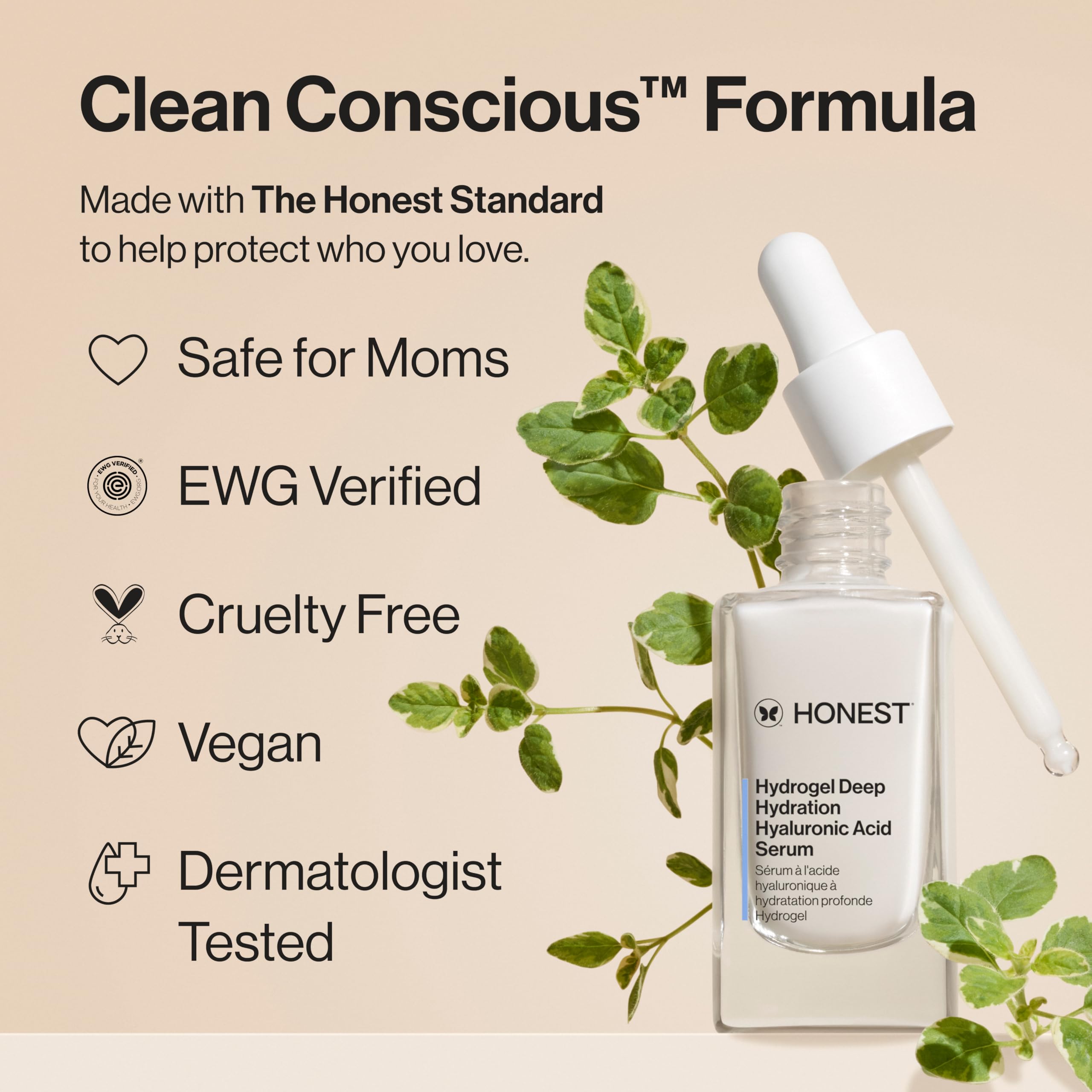 Aplicación del serum Honest Beauty sobre mejilla para hidratación inmediata