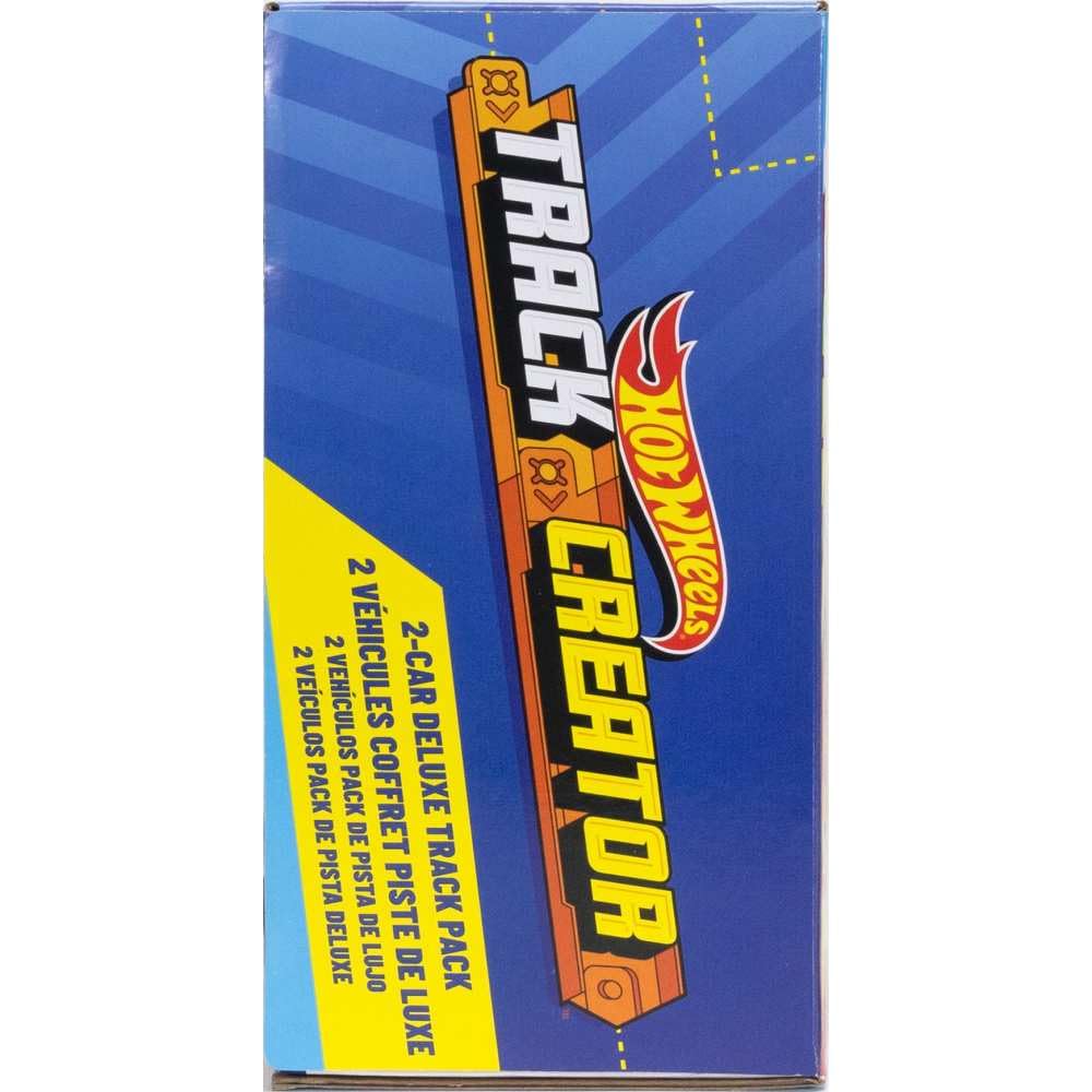 Hot Wheels comparación de escala en mano para mostrar tamaño y facilidad de uso