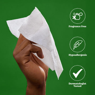HUGGIES toallita junto a mano para comparar tamaño extra y mayor cobertura