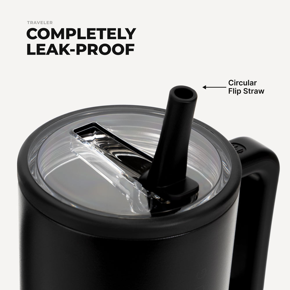 HydroJug Traveler primer plano del acero inoxidable triple pared para retener temperatura