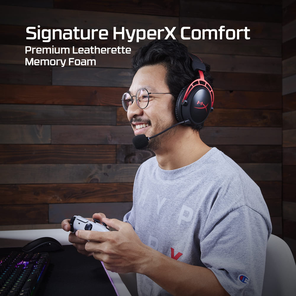 HyperX headset on desk with PC showing wireless setup and clutter-free gaming benefit