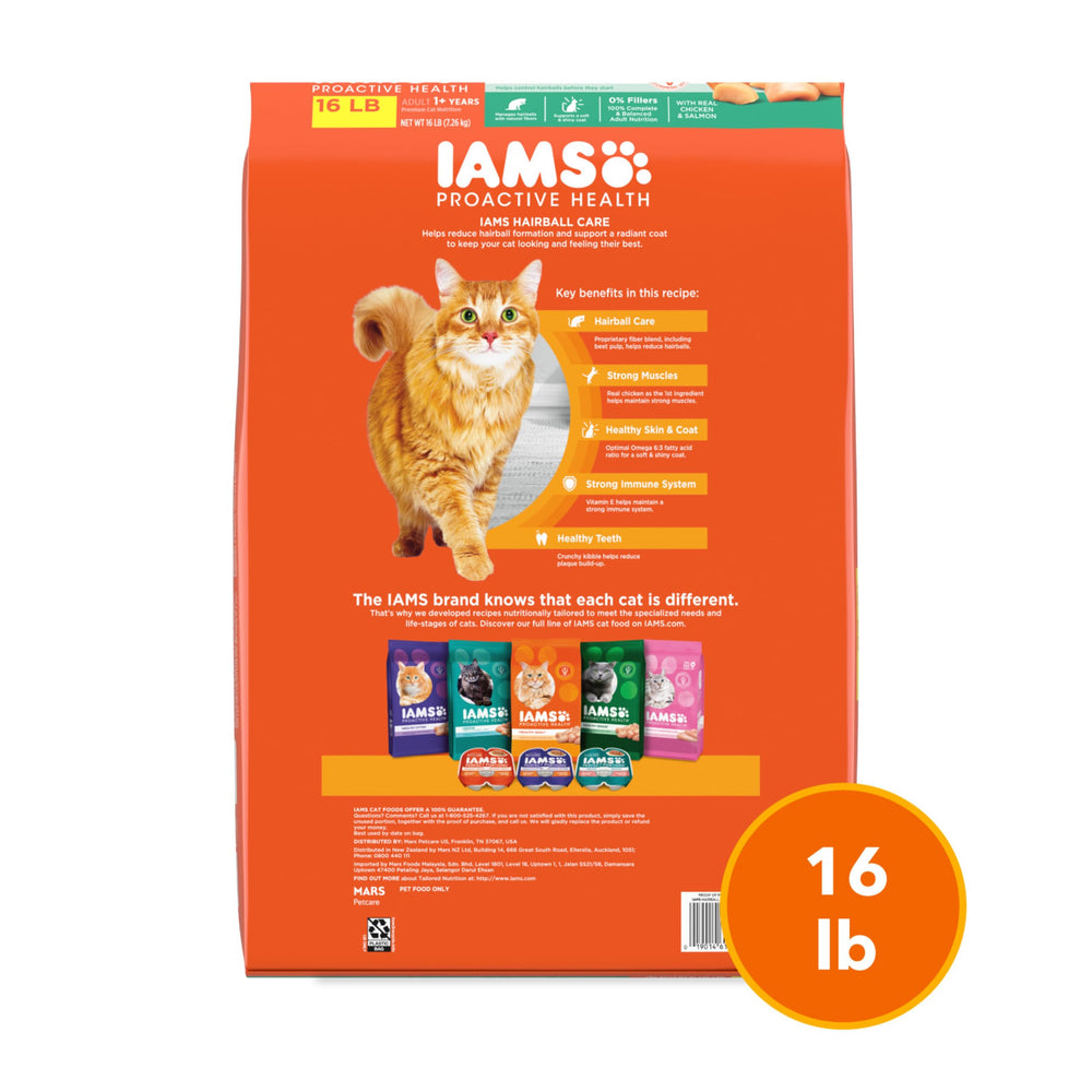 IAMS bag open and sealed in container suggesting freshness preservation