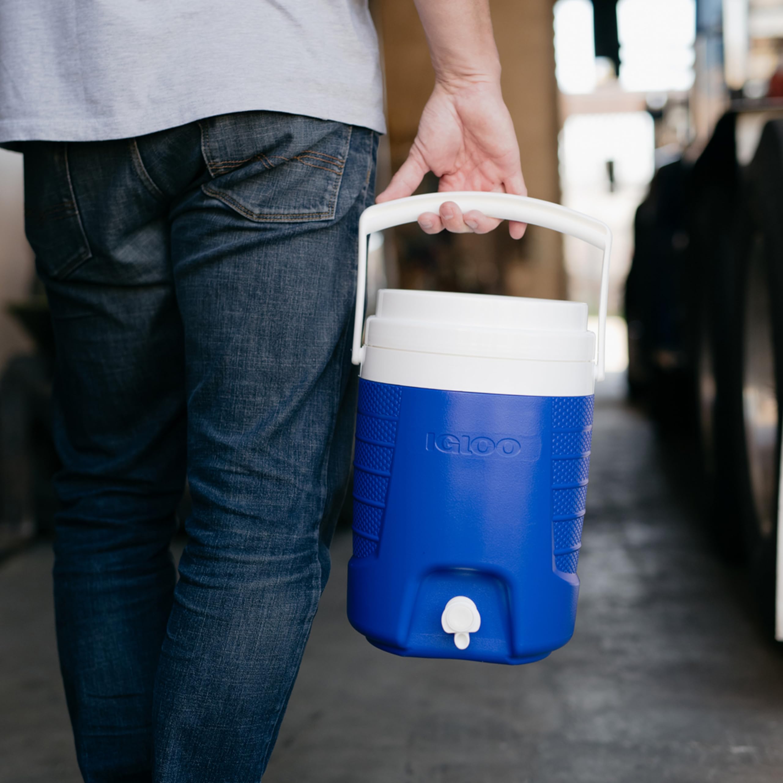 Igloo asa abatible para transporte seguro y cómodo