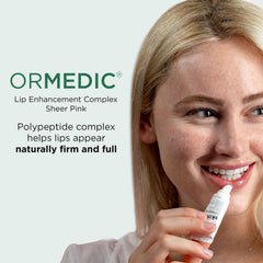 IMAGE Skincare textura del bálsamo en primer plano, hidratación visible y brillo natural