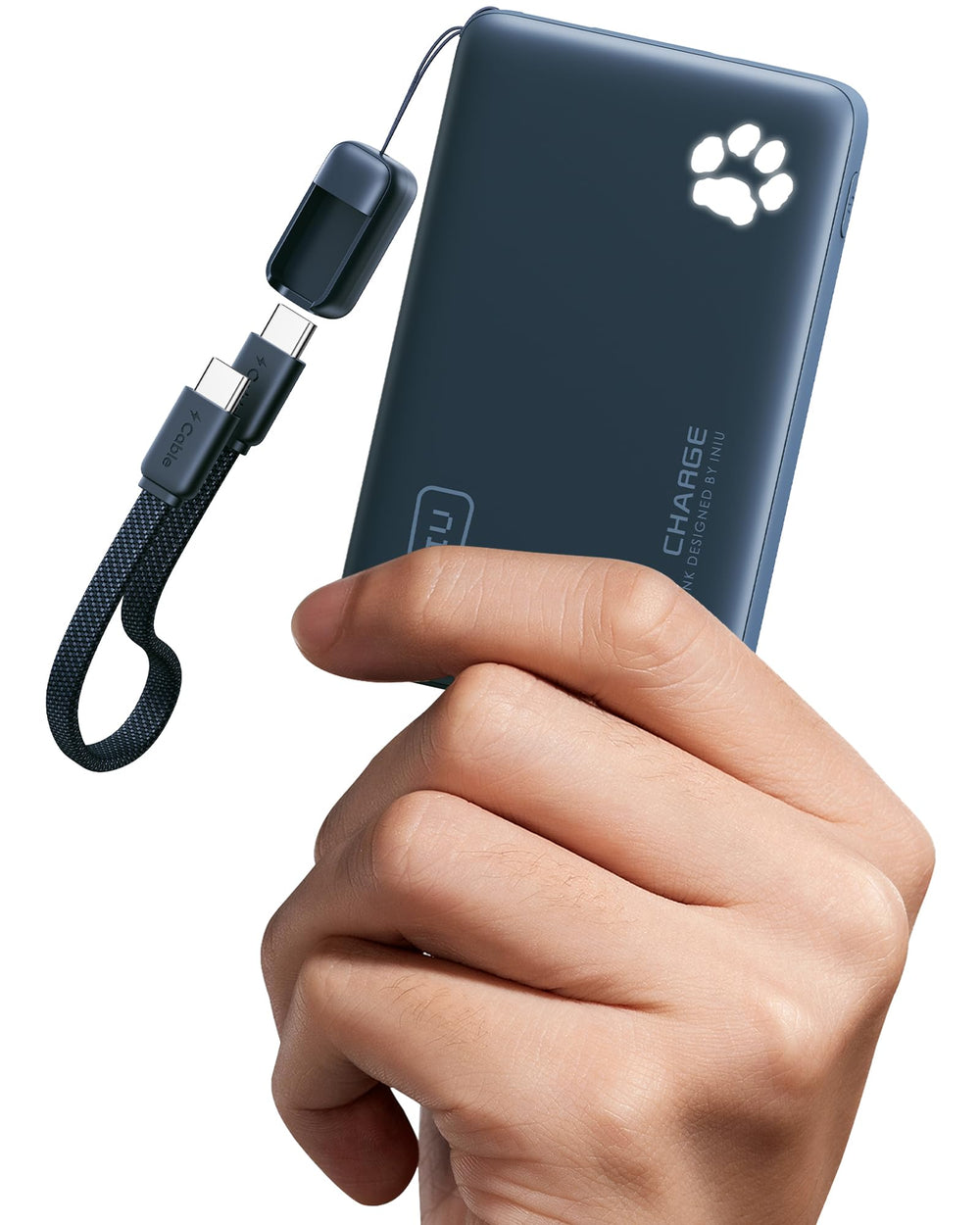 INIU vista frontal del power bank bulto compacto y carga rápida