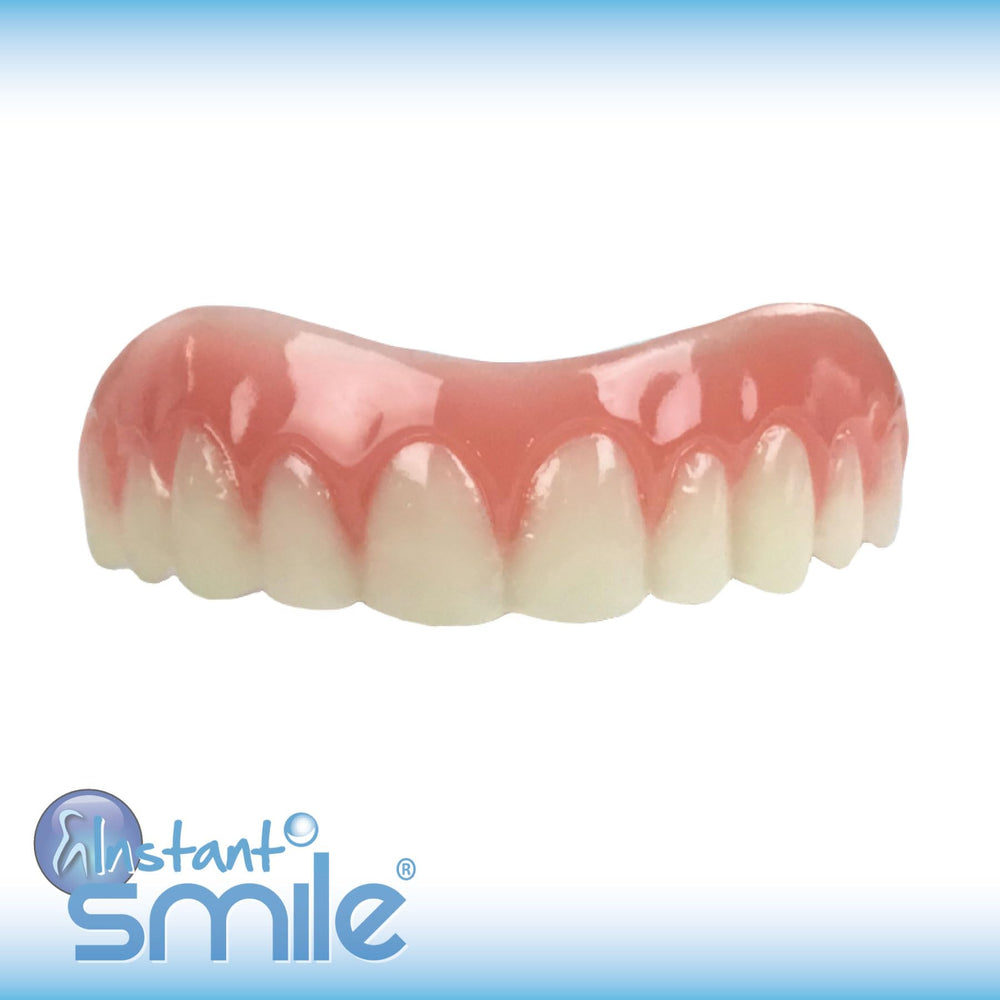 Instant Smile detalle del material flexible que facilita moldeado y comodidad