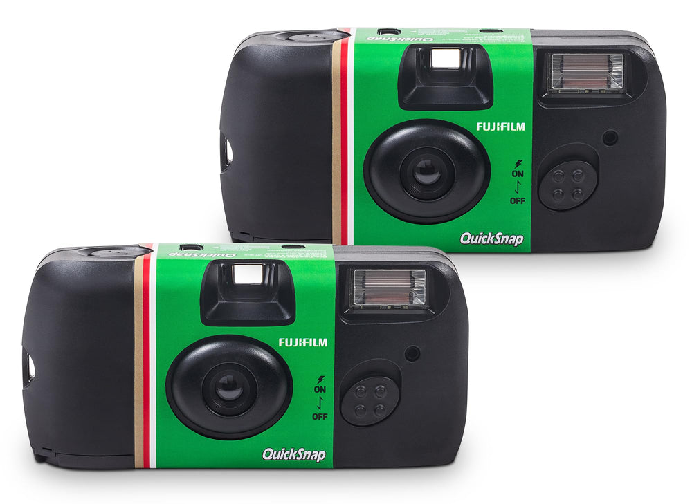 instax Fujifilm QuickSnap primer plano del flash integrado que facilita fotos en interiores