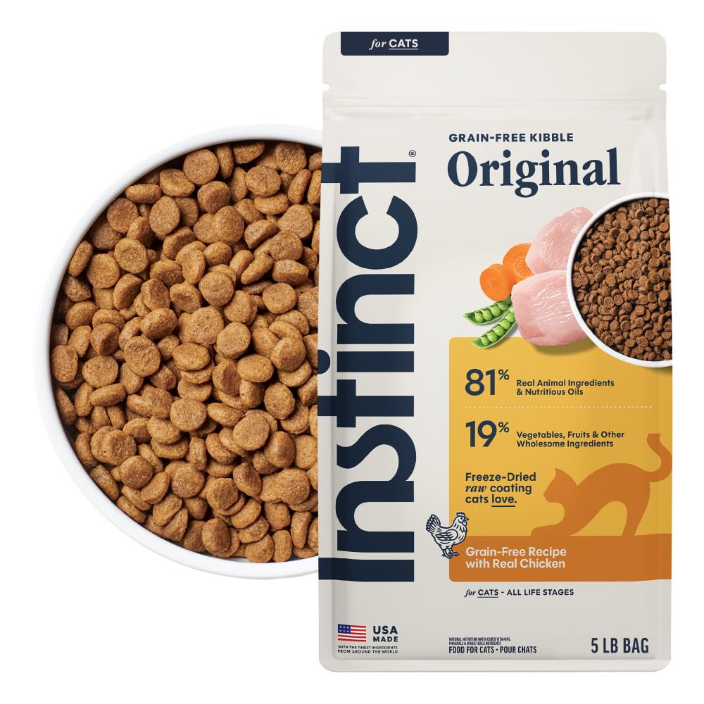 Instinct bag front view showing brand and nutrition benefits