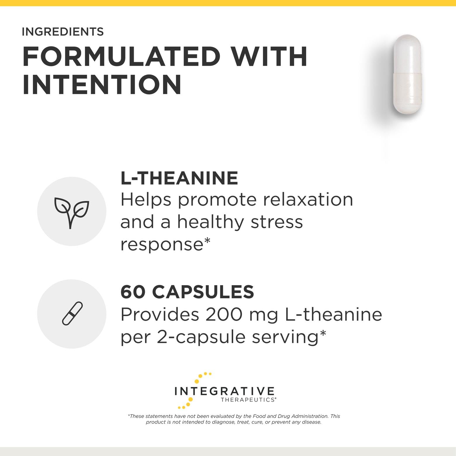 Integrative Therapeutics cápsulas en mano ilustrando la dosis y facilidad de uso