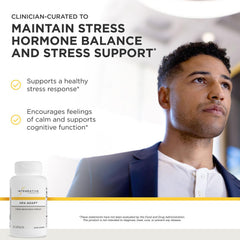 Integrative Therapeutics cápsula HPA Adapt en mano mostrando facilidad de ingestión