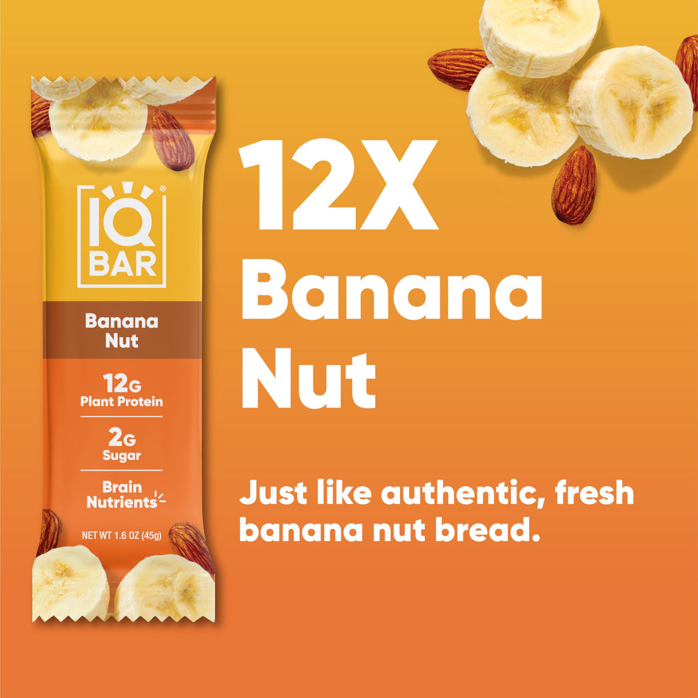 IQBAR Banana Nut barra en mano mostrando tamaño y porción práctica
