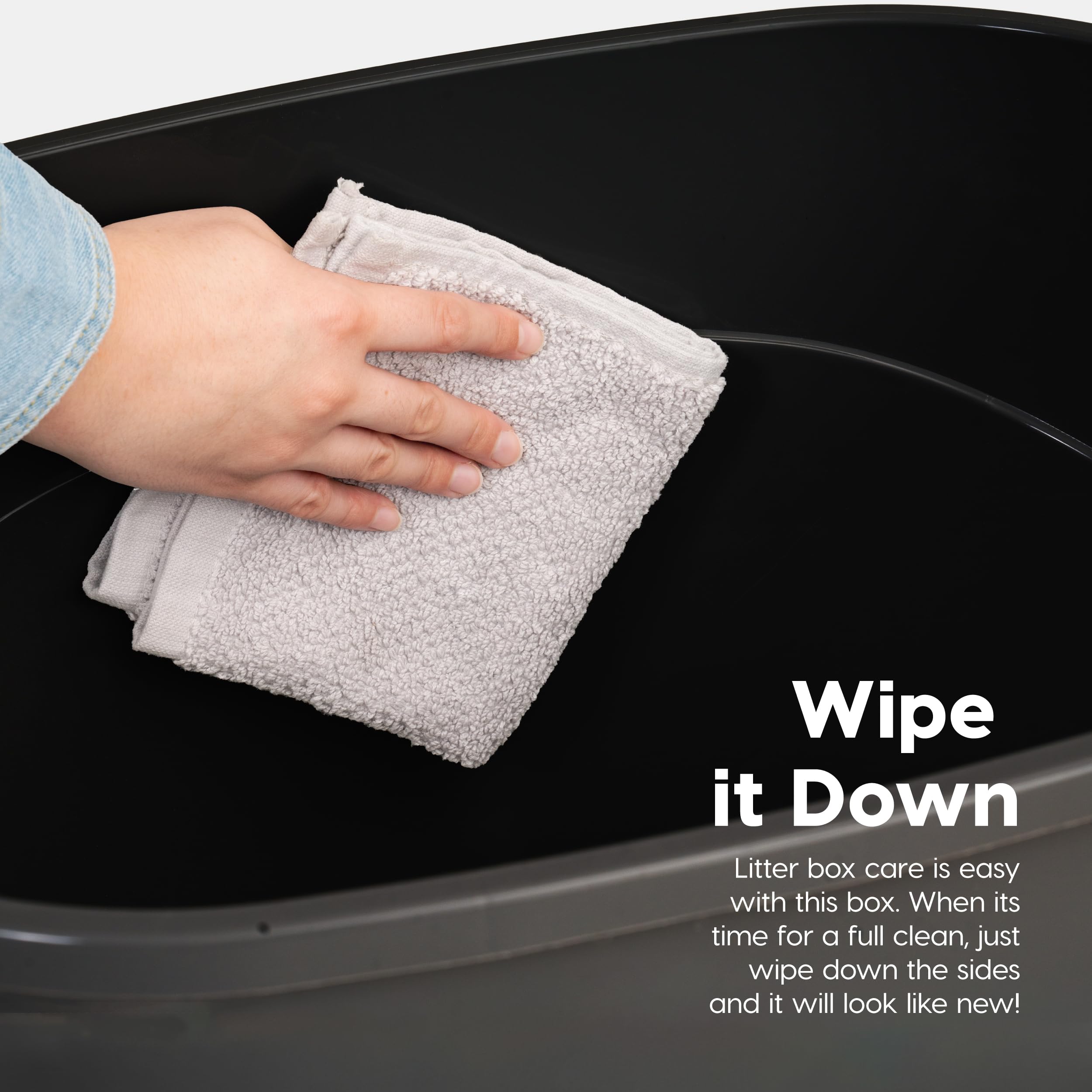 IRIS USA lid open demonstrating quick cleaning access and hassle-free maintenance