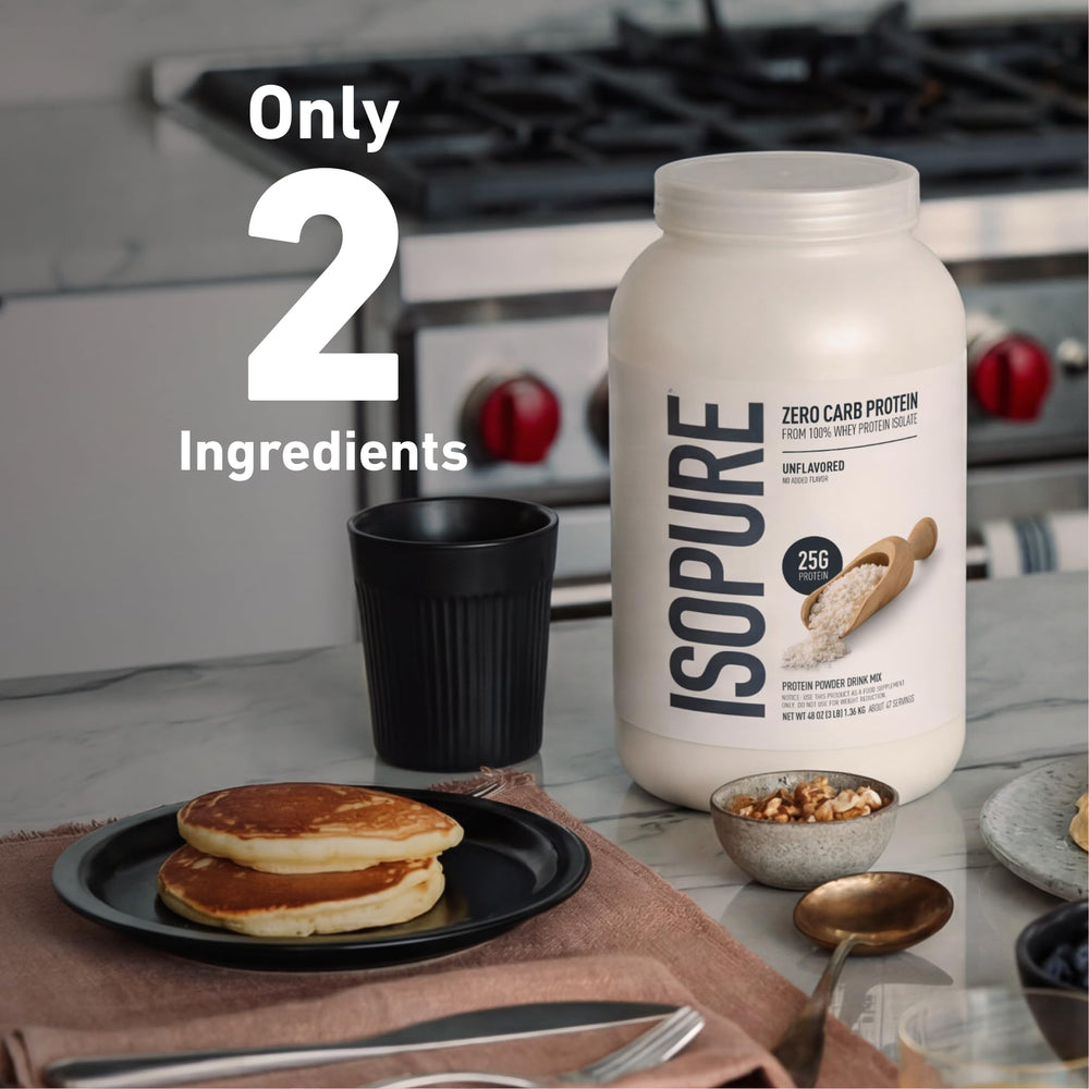 Isopure cucharada medidora sobre polvo para dosificar proteína precisa