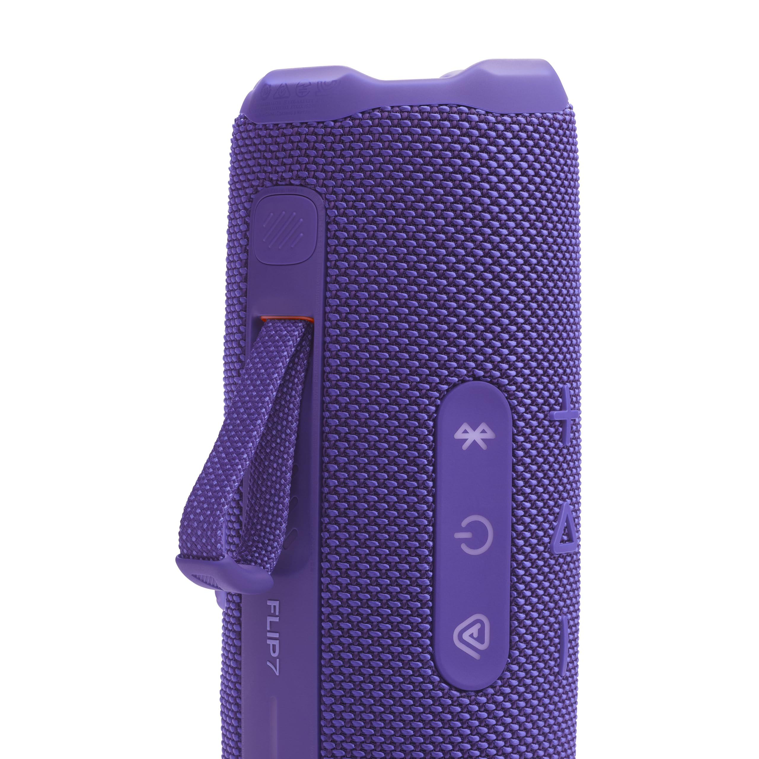 JBL Flip 7 packaging with included loop and carabiner showing ready-to-go accessories