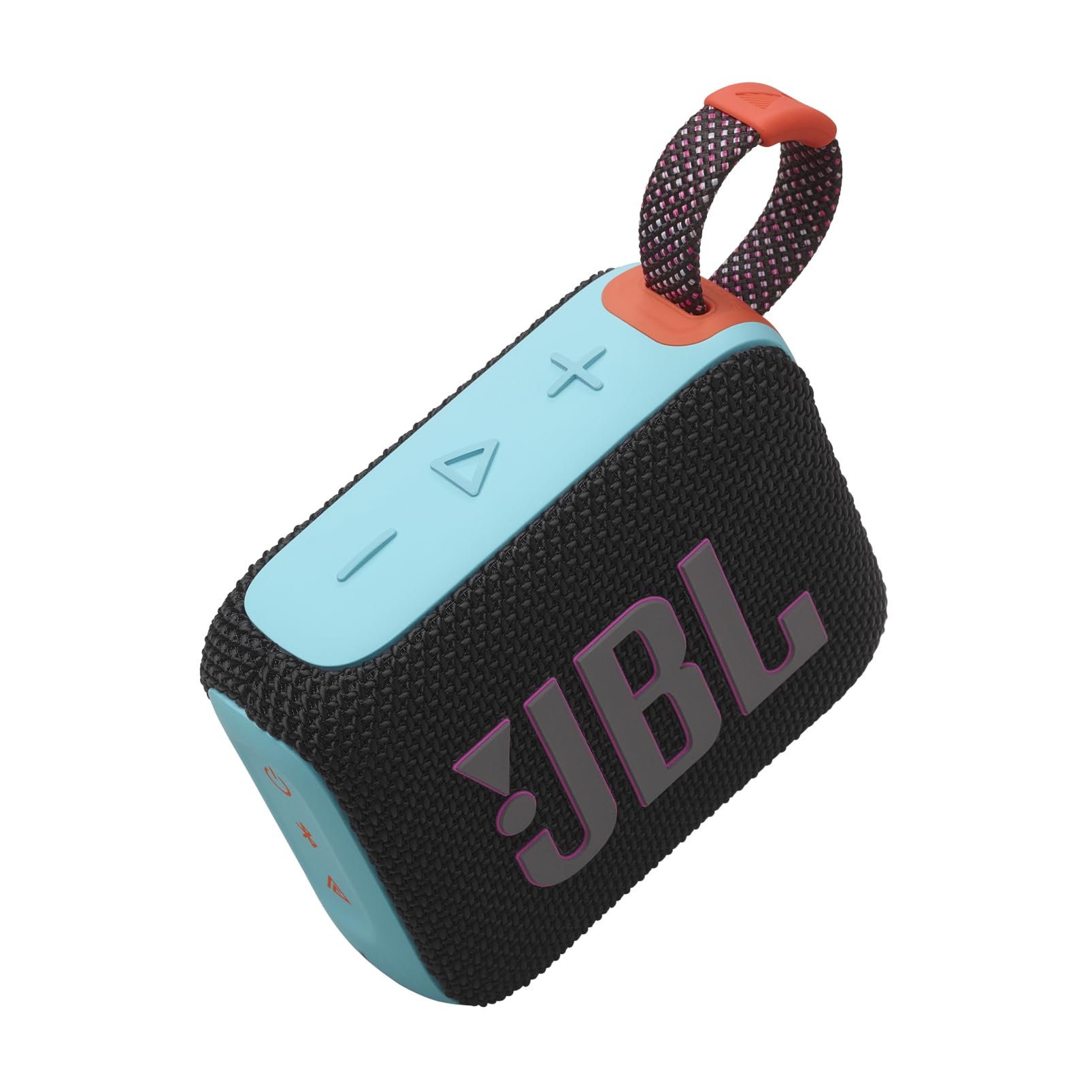 JBL Go 4 en la playa resistente al agua y polvo
