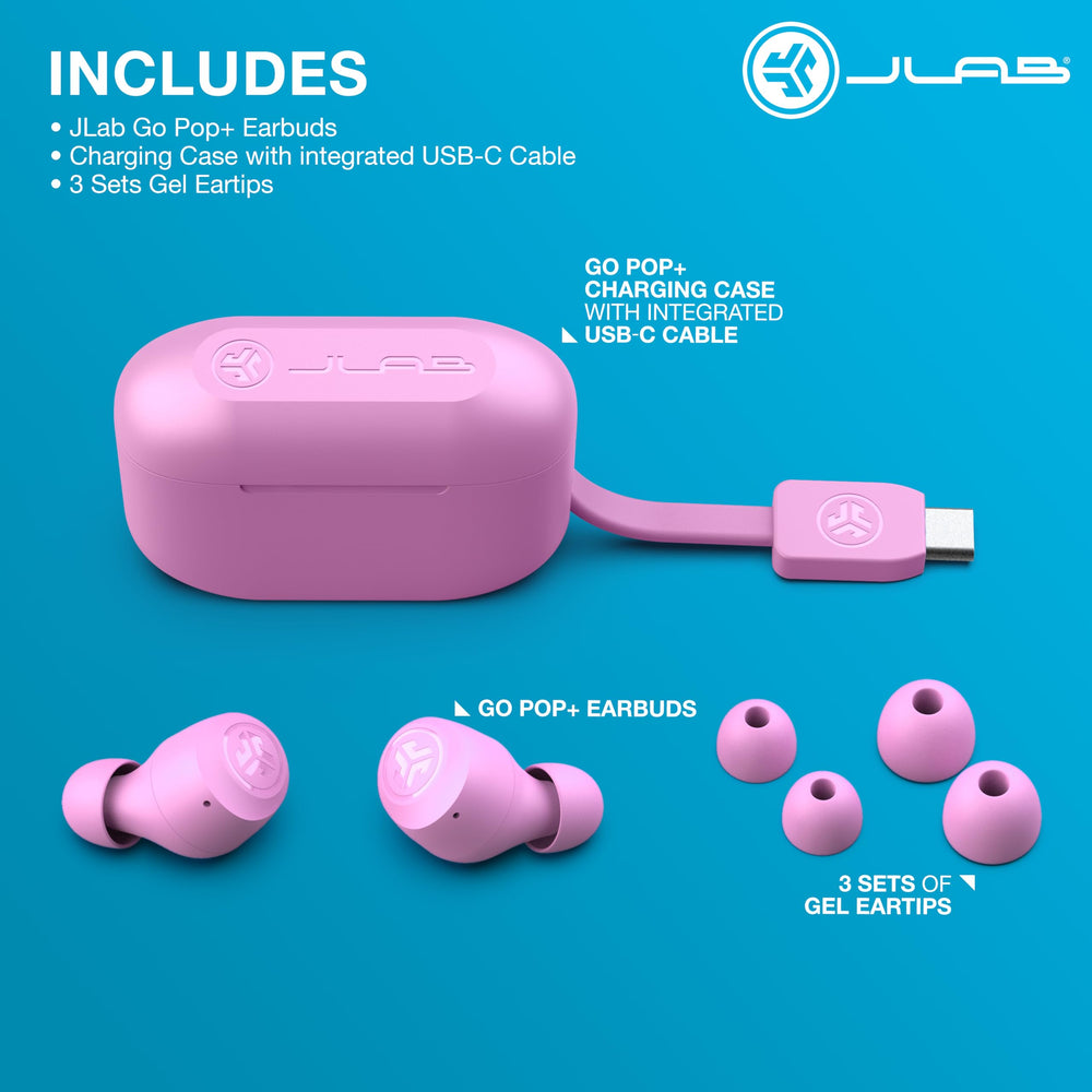 JLab Go Air Pop+ en entorno urbano (mochila, café) mostrando uso diario y resistencia