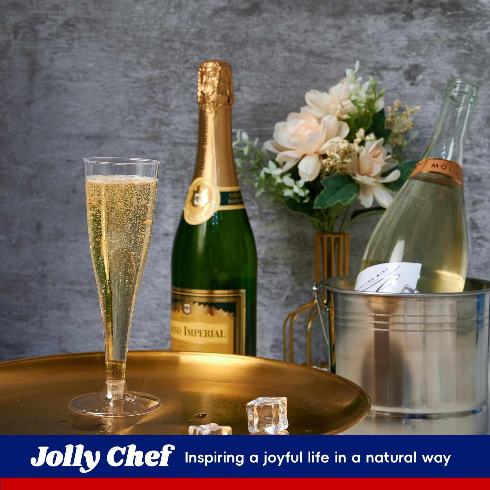 JOLLY CHEF copas apiladas para almacenamiento fácil y transporte eficiente
