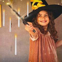 kakoya velas colgadas estilo flotante creando atmósfera misteriosa de Halloween