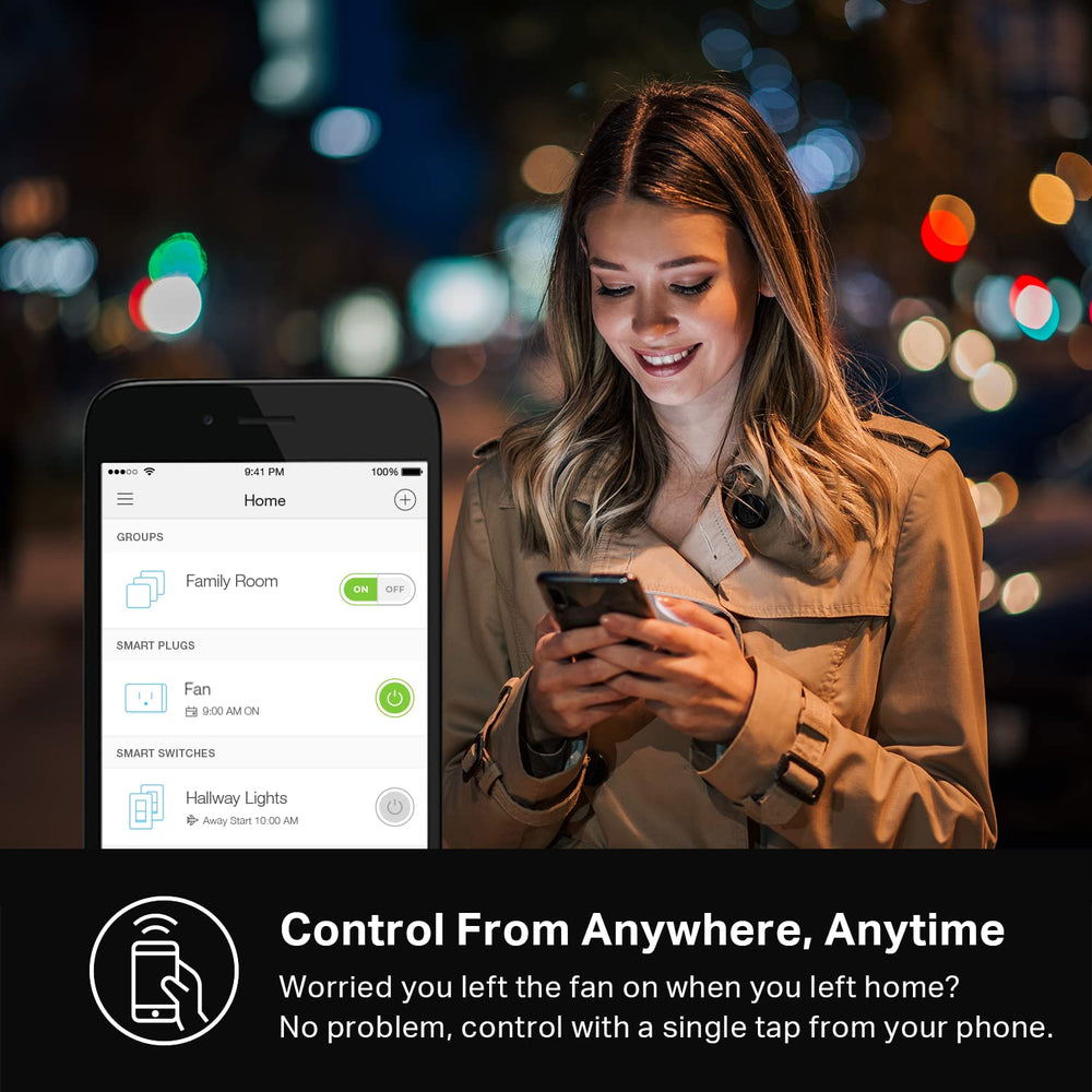 Kasa Smart enchufado a lámpara demostrando control remoto fácil