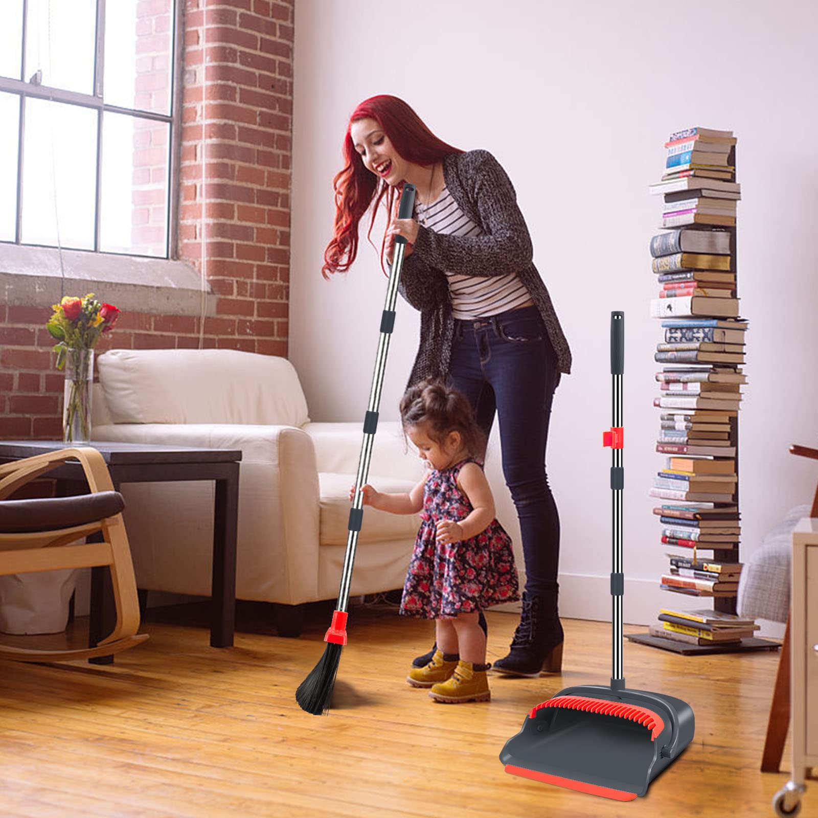 kelamayi comparación de tamaño junto a una mano para referencia ergonómica