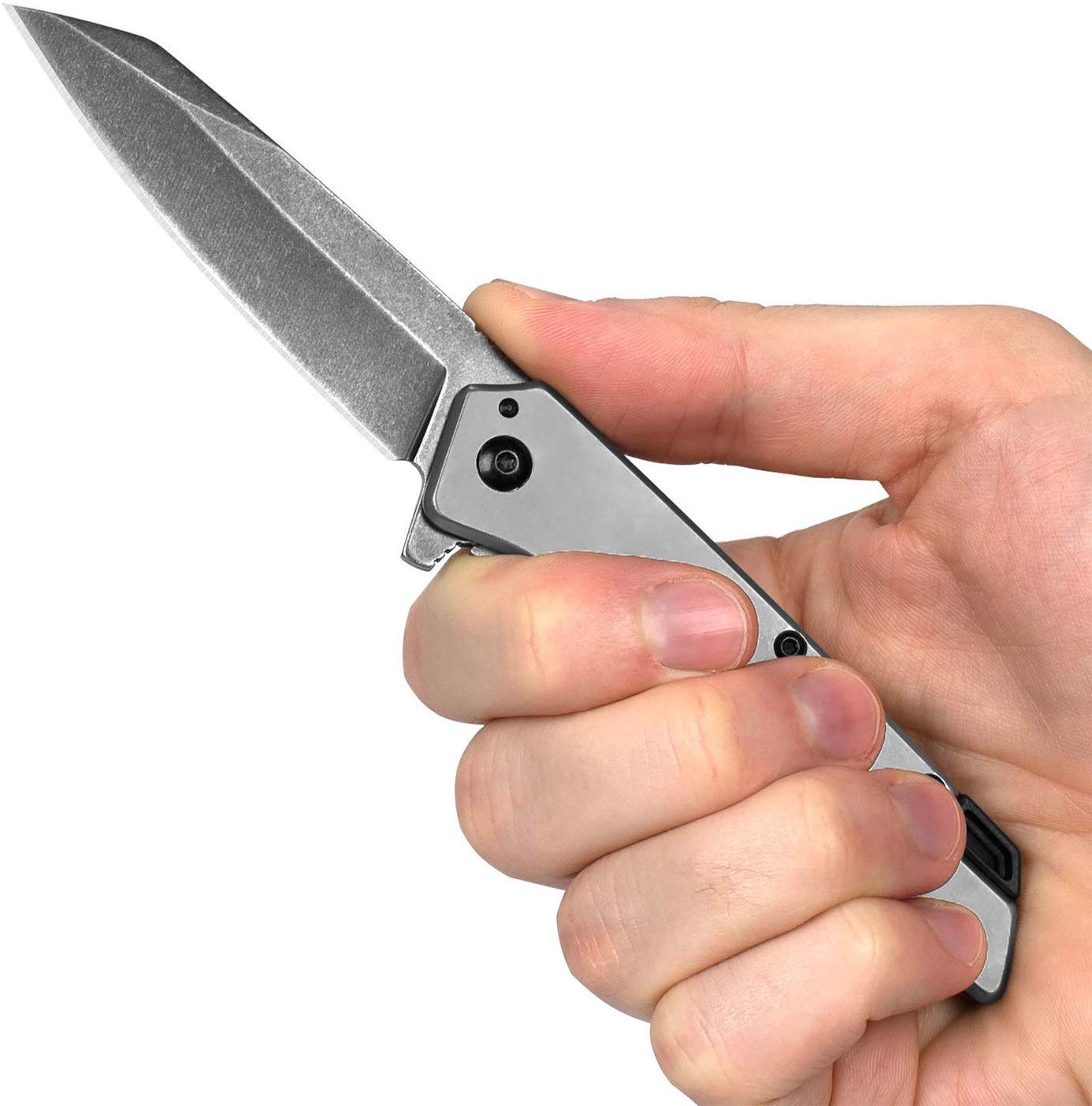 Kershaw Misdirect en escenario EDC urbano demostrando utilidad diaria