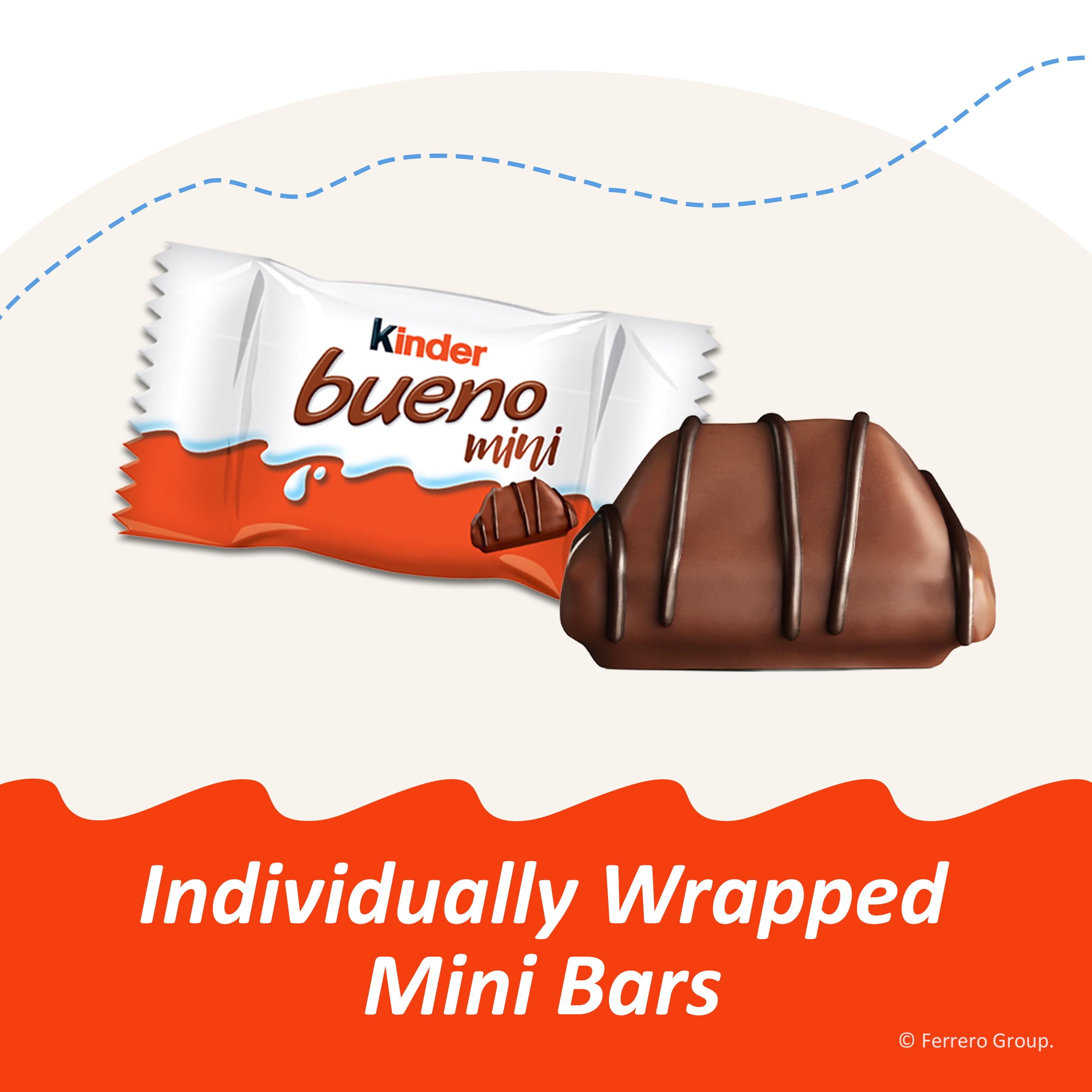 Kinder Bueno mini sobre mesa de películas promoviendo snack cómodo