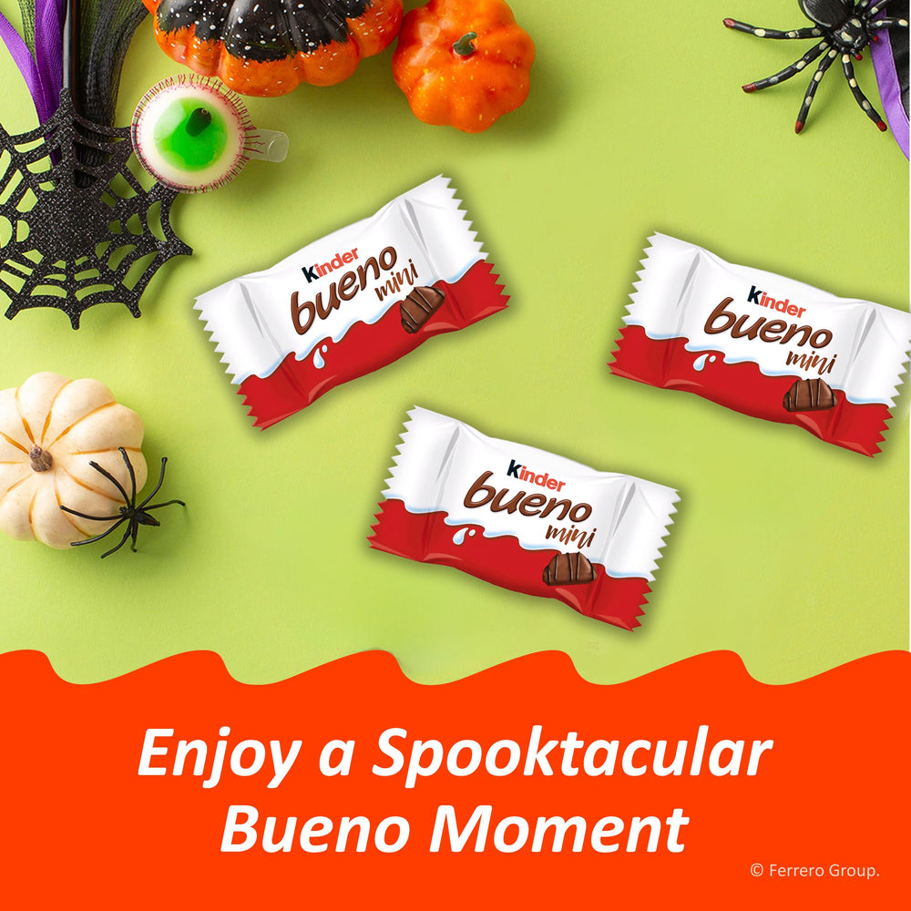 Corte de Kinder Bueno mini mostrando crema de avellana y oblea crujiente