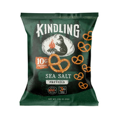 Kindling bolsa abierta mostrando pretzels crujientes y textura