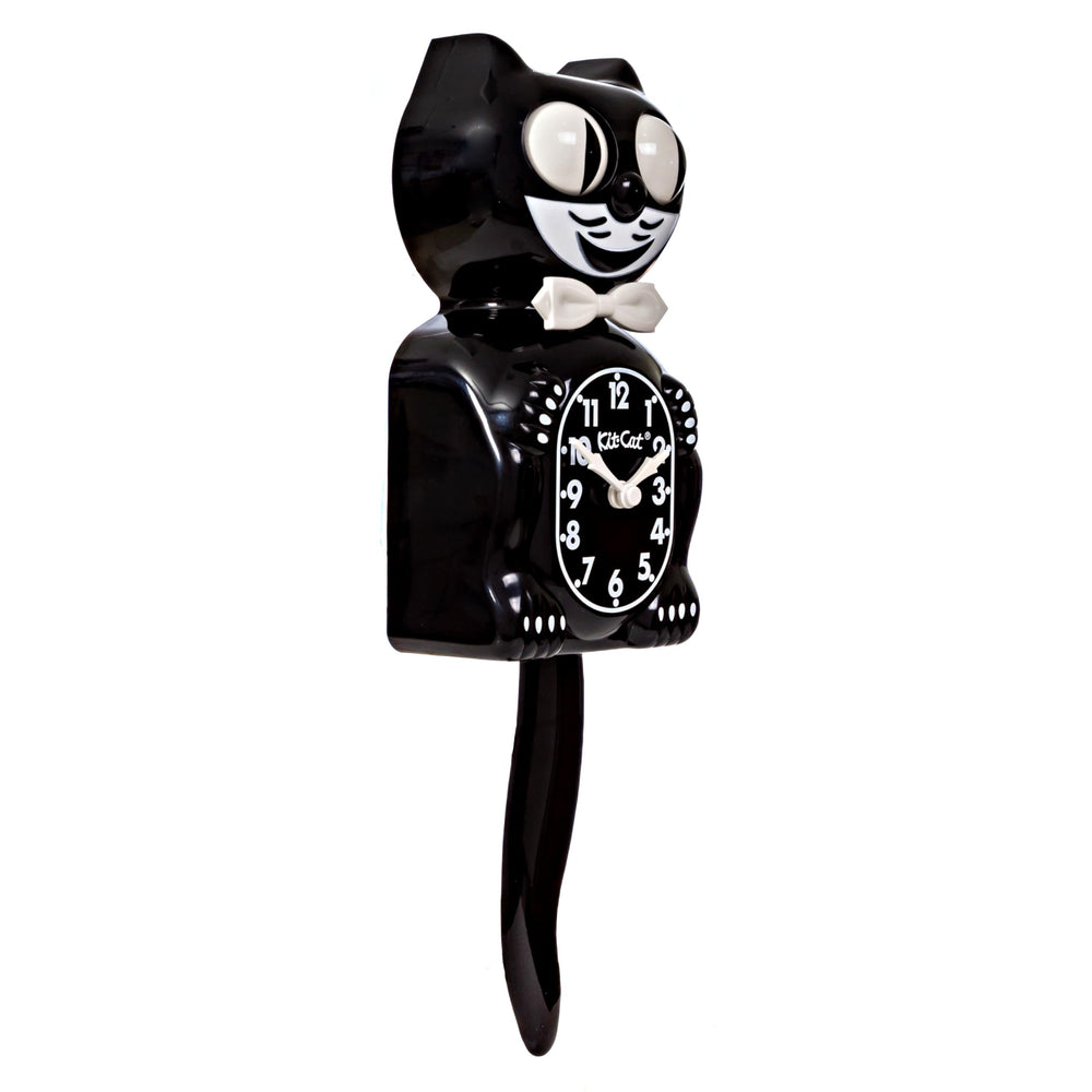 Kit Cat Klock close-up of rolling eyes, Kit Cat Klock eye motion creates lively focal point