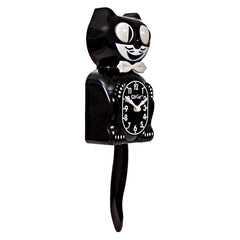 Kit Cat Klock close-up of rolling eyes, Kit Cat Klock eye motion creates lively focal point