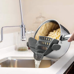 Kitchen Gizmo detalle de textura de silicona que mejora el agarre y seguridad