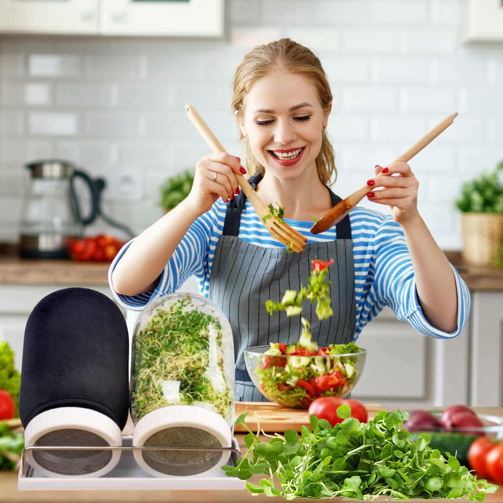 Kitmiido escena de cocina con brotes lista para ensaladas saludables