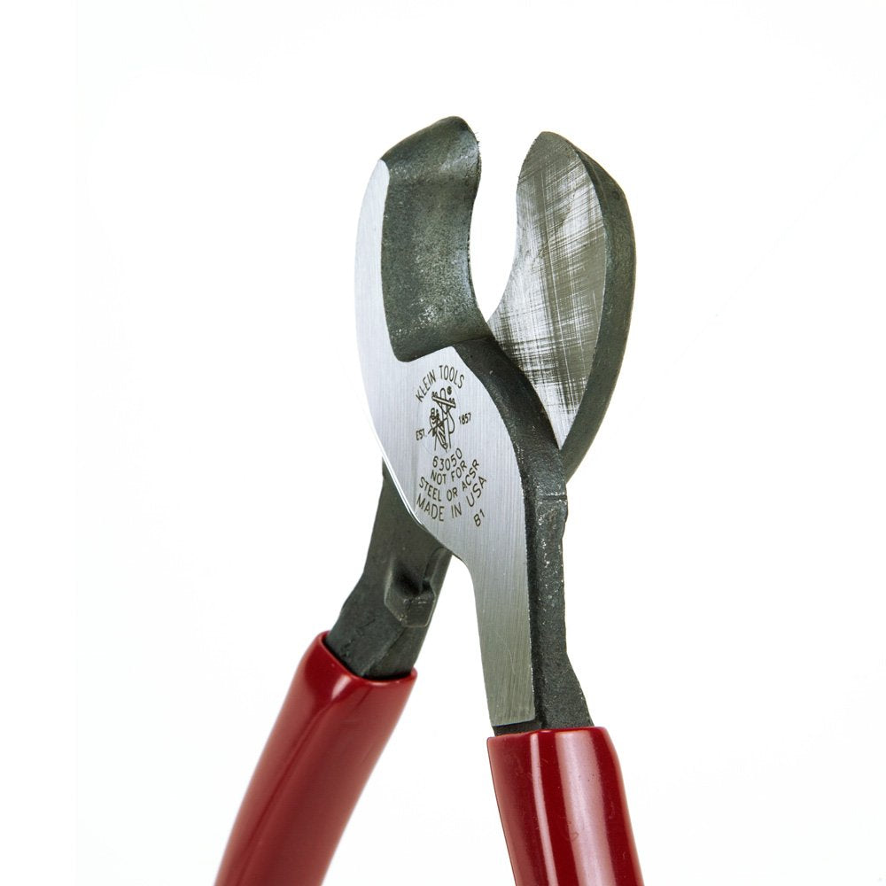 Klein Tools primer plano del filo endurecido, proporciona larga vida útil