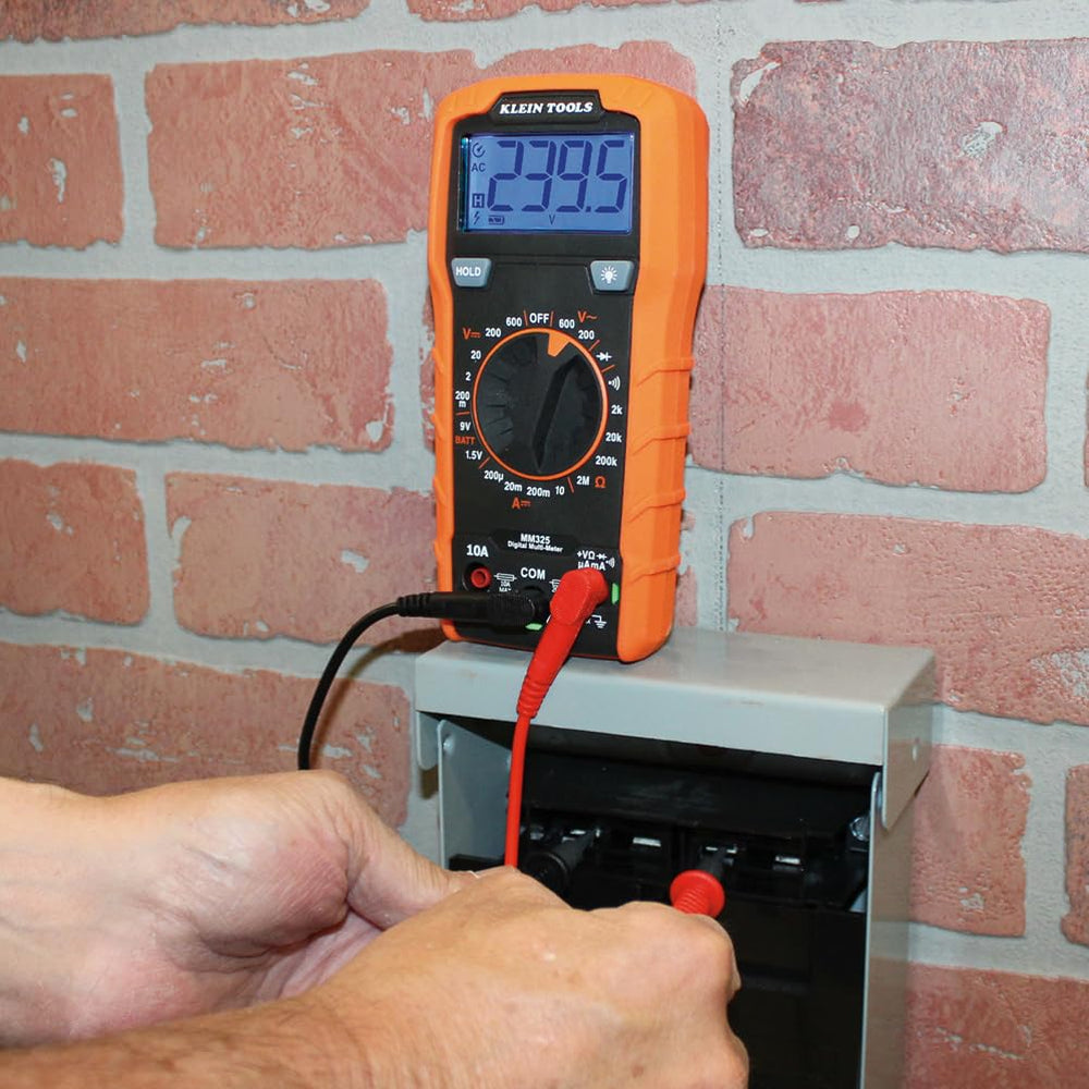 Klein Tools MM325 surviving a 2 m drop illustrating rugged durability