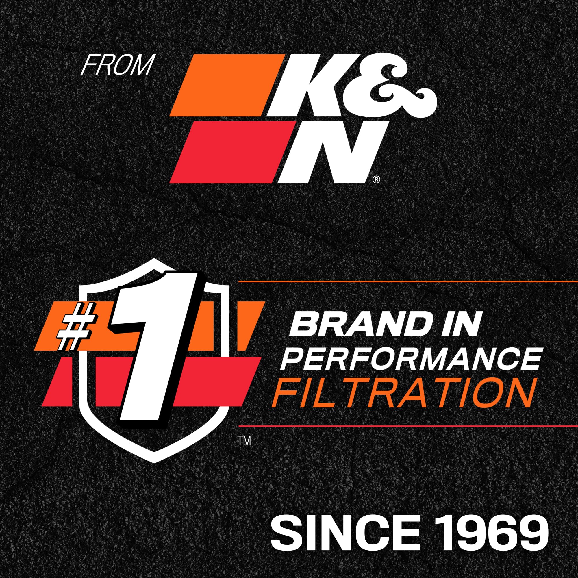K&N filtro en entorno de trabajo resaltando resistencia y rendimiento