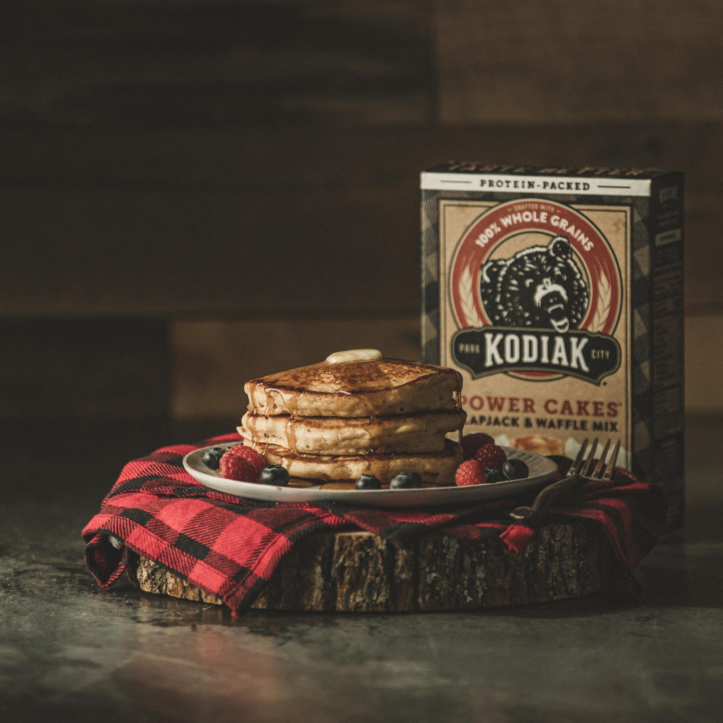 Kodiak Cakes etiqueta con información de ingredientes y cantidad de proteína