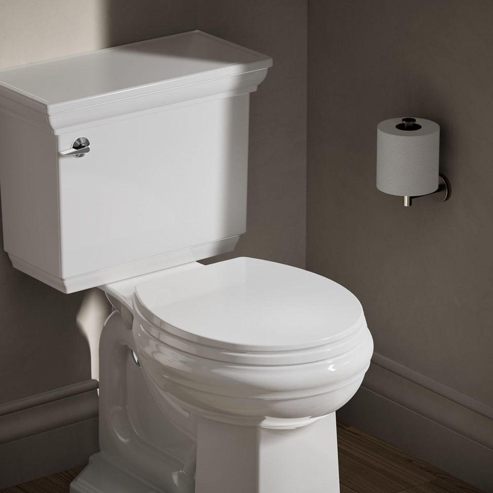 KOHLER Brevia detalle de superficie plástica resistente fácil de limpiar