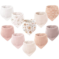 Konssy vista frontal del pack de 10 baberos bandana, abundancia para uso diario