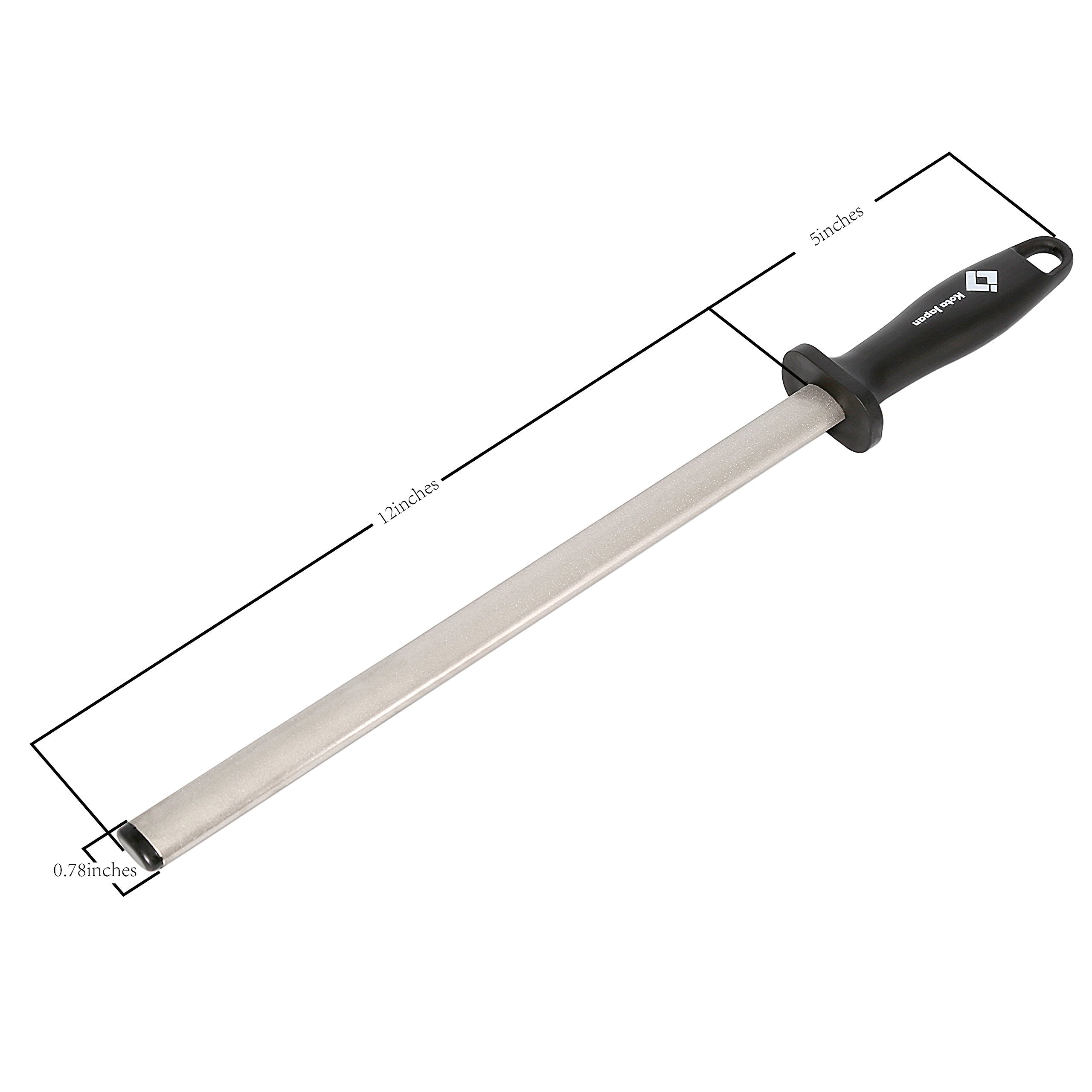 Kota Japan usada en caza afilando cuchillo de campo con precisión