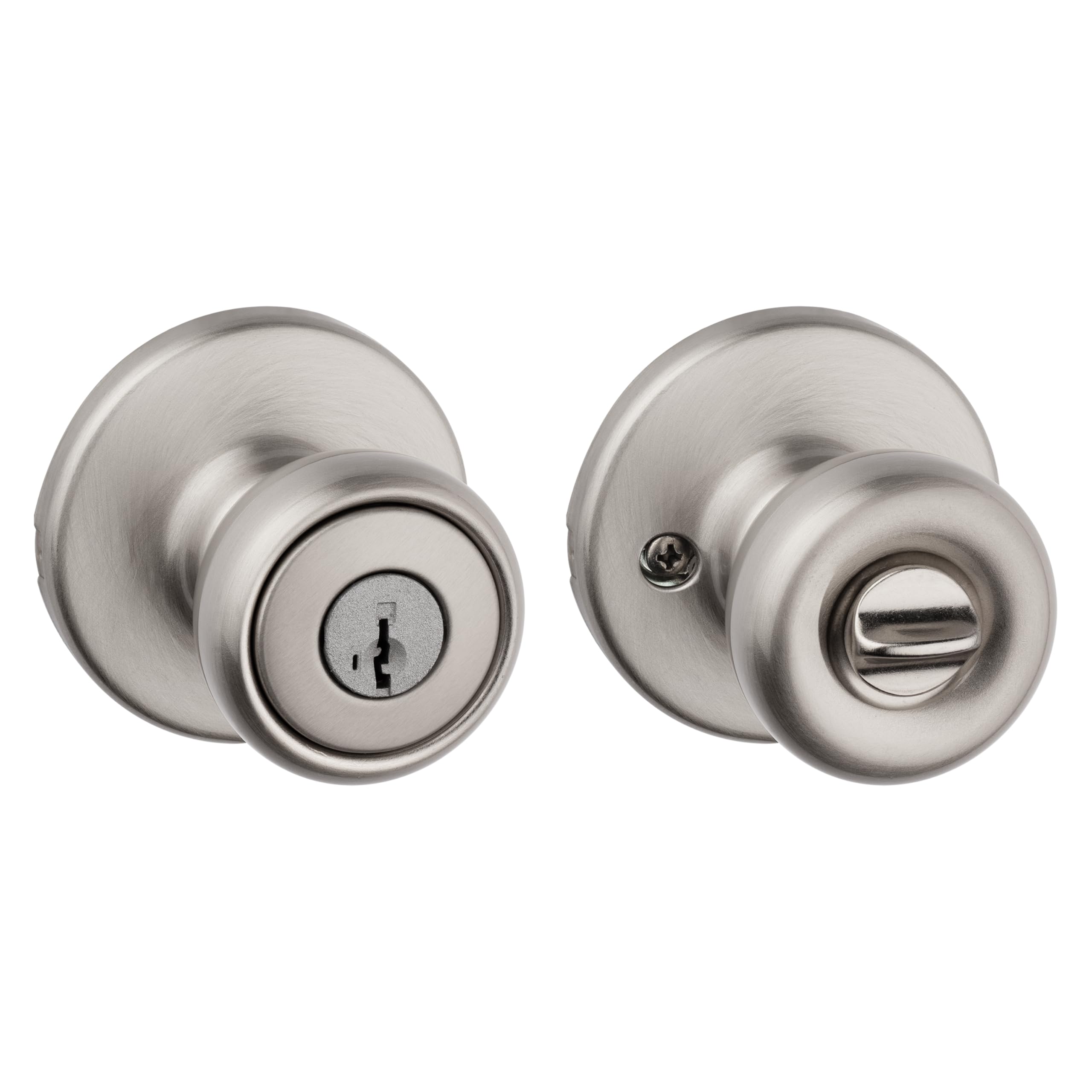 Kwikset pomo Tylo frontal en puerta mostrando diseño clásico y seguridad