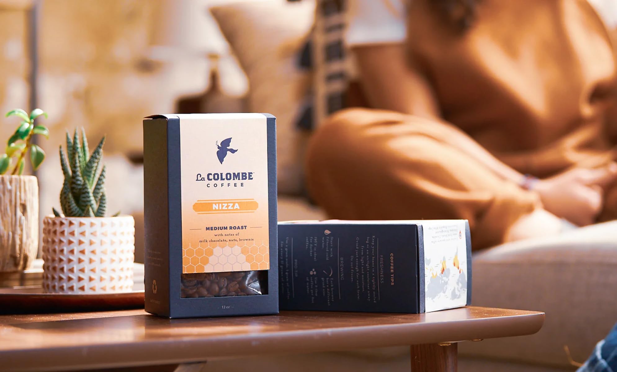 La Colombe espresso servido con crema y extracción equilibrada