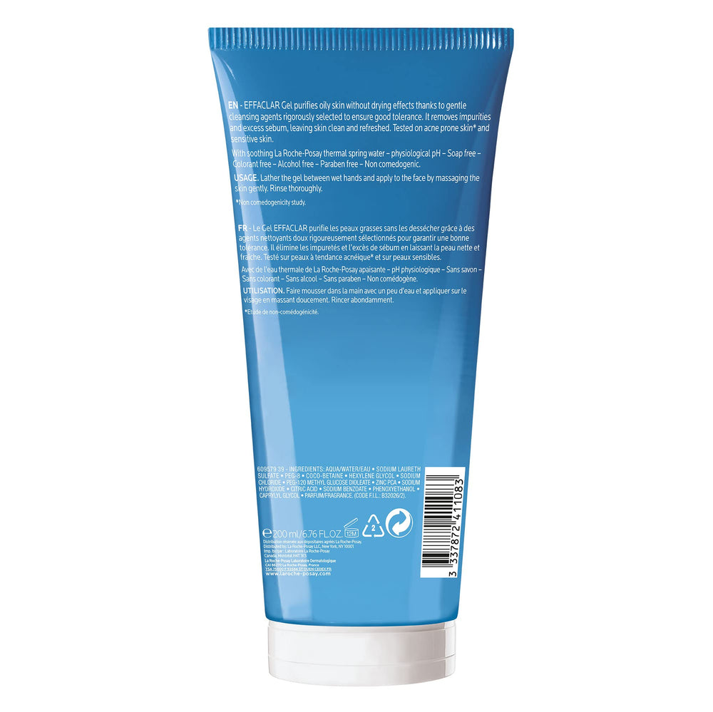 La Roche-Posay Effaclar en baño minimalista transmitiendo sensación de limpieza y calma