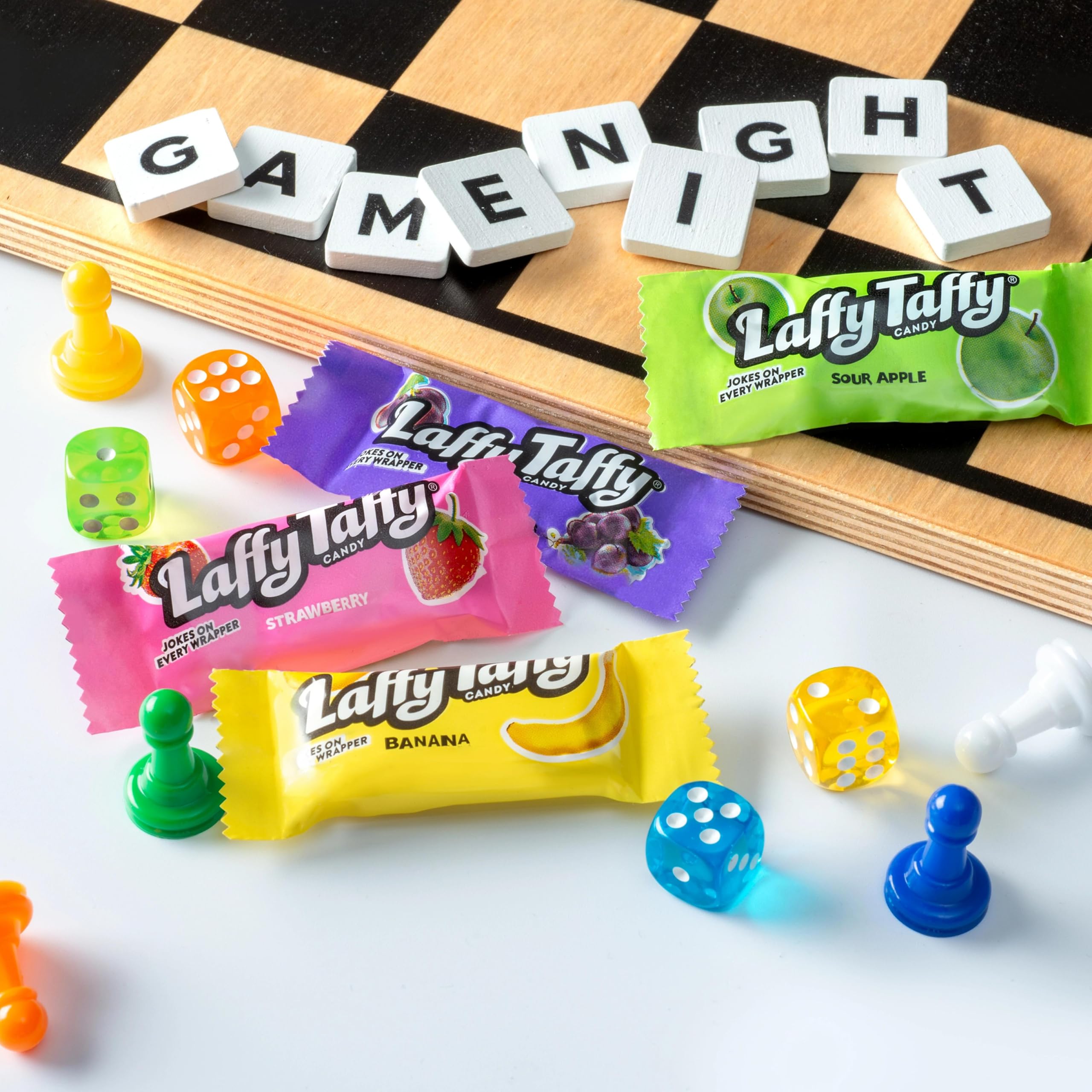 Laffy Taffy envoltorio con broma visible que ofrece entretenimiento