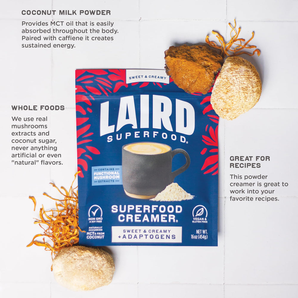 Laird Superfood textura del polvo en primer plano, revela mezcla fina y cremosa