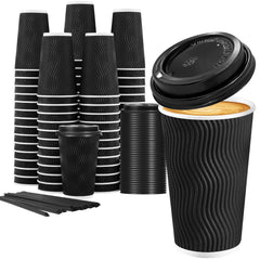 Lamosi vaso frontal negro mostrando diseño y capacidad, ideal para servir bebidas calientes