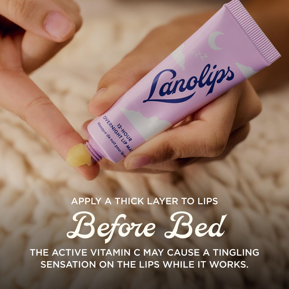 Lanolips mascarilla en dormitorio transmitiendo cuidado nocturno relajante