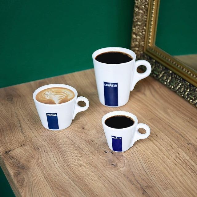 Lavazza Dek Filtro taza humeante con crema ligera, ilustra aroma y disfrute inmediato