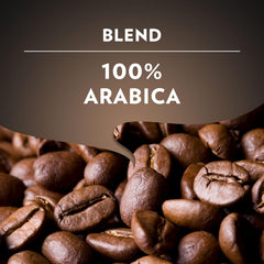 Lavazza primer plano de granos enteros, muestra textura y frescura