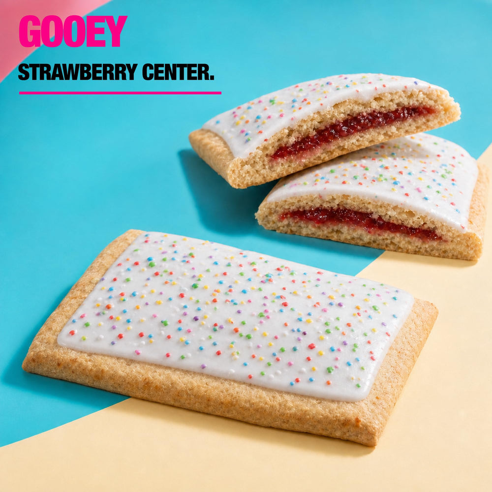 Legendary Foods pastry fresa junto a una regla para comparar tamaño y porción real